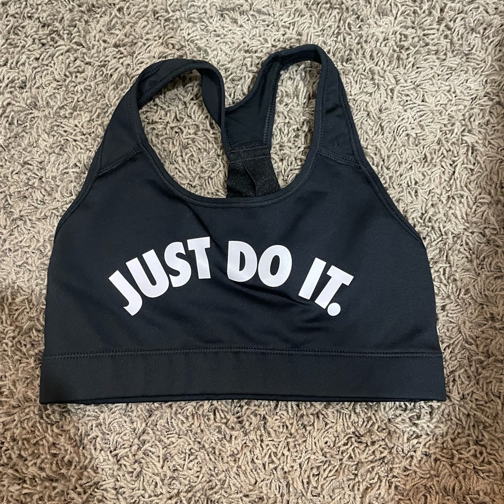 Nike womens sports bra